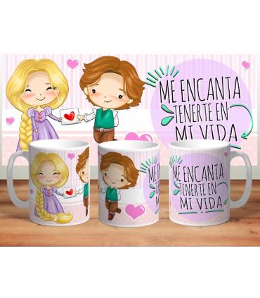 Taza de amor de cuento.