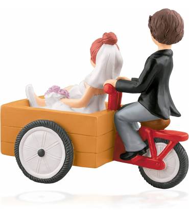 FIGURA NOVIOS EN TRICICLO CARETILLA